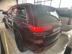 جیپ گراند شیرۆکی